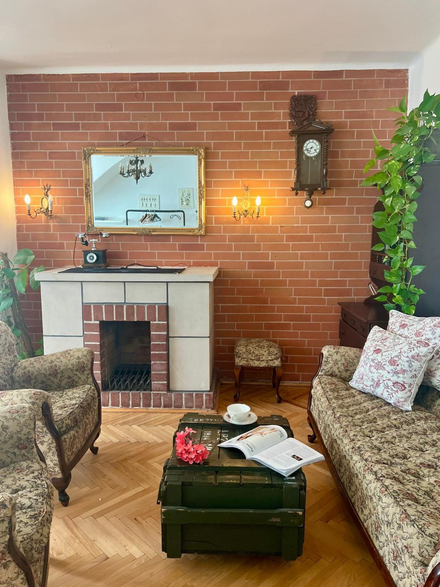 Apartament W Kamienicy Na Starym Miescie Варшава Экстерьер фото